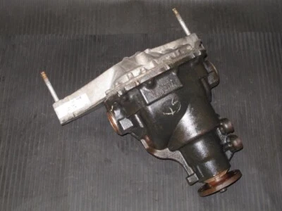 2003-2005 Ford Expedition Rear Axle Differential Carrier OEM - Image 1 of 4
