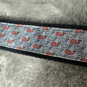 Cinturón Vineyard Vines 26 Bandera de EE. UU. Estampado de Ballenas Lona de Seda Cuero Preppy Niños - Imagen 1 de 9