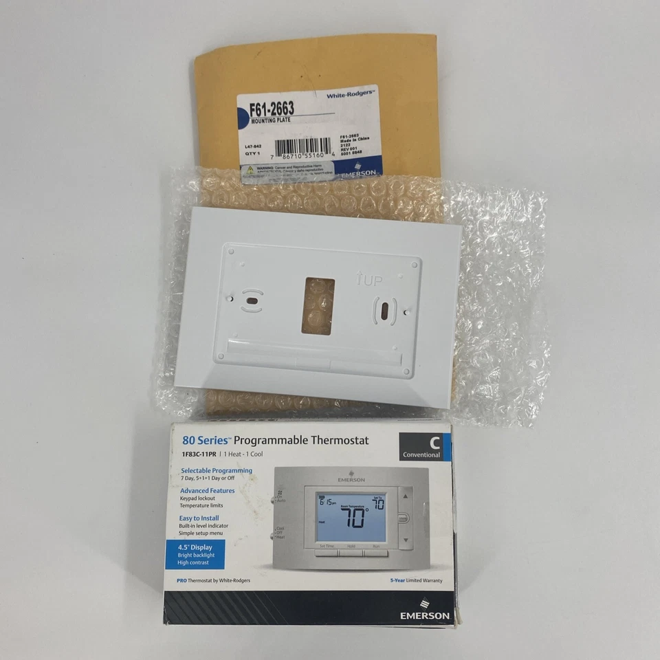 Emerson Programmable Thermostat 80 Series 1H 1C 7 Day 1F83C-11PR White Trim - Image 1 of 4