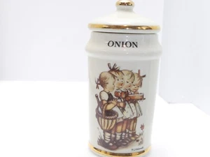Tarro de especias de porcelana Hummel Danbury 1987 con adorno dorado como nuevo 4" - cebolla - Imagen 1 de 4