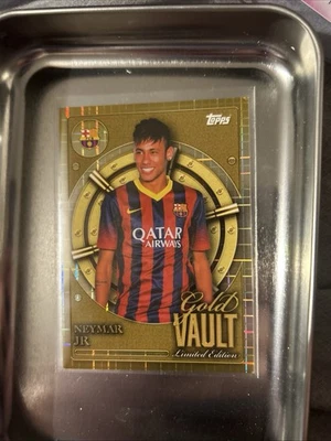 25/26 Topps FC Barcelona Collector Tin Neymar Jr Gold Vault Limited Edition - Bild 1 von 3