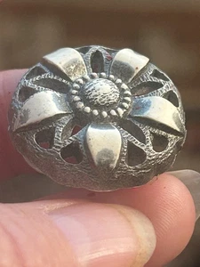 Vintage Buffed Celluloid Uncommon Pierced Gray White 1&1/8” Flower - Picture 1 of 7