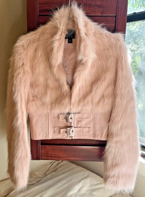 Chaqueta corta Blanc Noir rosa para mujer piel sintética cuero de cordero real (sujetador) Foto 1 de 4