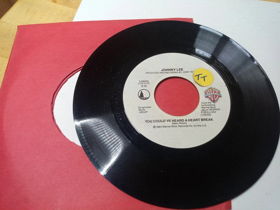 Johnny Lee - You Could've Heard A Heart Break, 7" Vinyl/45 RPM, 1984 - Imagem 1 de 3