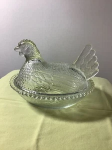 Indiana Glas klar Huhn Henne auf Nest Vintage bedeckt Süßigkeiten Schmuck Schale - Bild 1 von 5