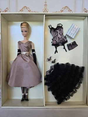 Barbie~HIGH TEA & SAVORIES GIFTSET 2006 SILKSTONE FMC~MATTEL~COA Excellent NRFB - Image 1 of 4