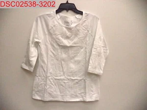 Hanes Women's White Stretch Cotton 3/4-Sleeve Raglan Tee, M (8/10) 090563950928 - Picture 1 of 7