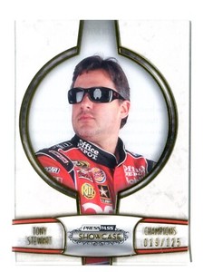 2011 Press Pass Showcase Champions Gold #CH3 Tony Stewart 19/175