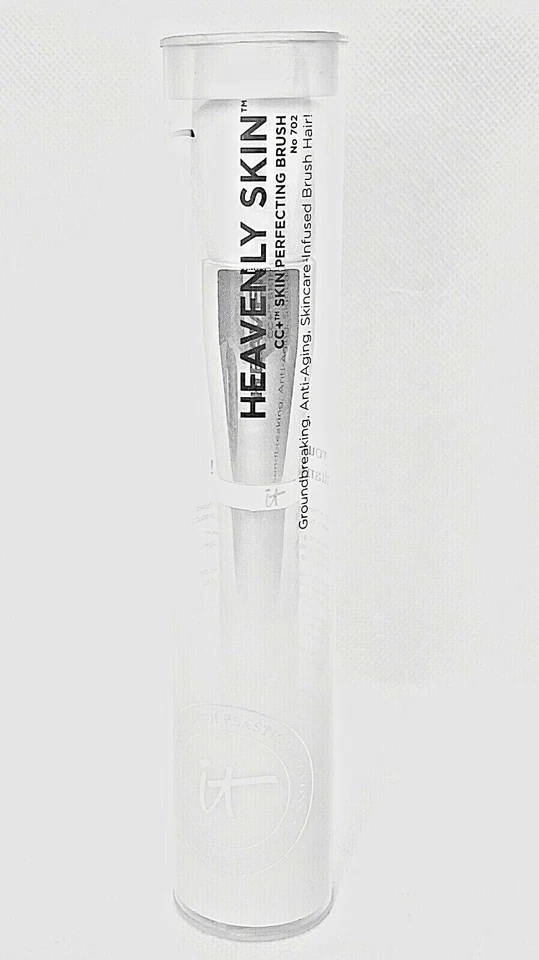 It Cosmetics Heavenly Skin CC+ Skin Perfecting Brush 702  #702 New in Box Sealed - Image 1 of 4