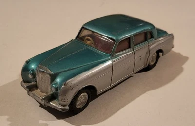 Coche Lincoln Continental MKV escaso vintage cardado/sellado Matchbox diecast No.28 Foto 1 de 4