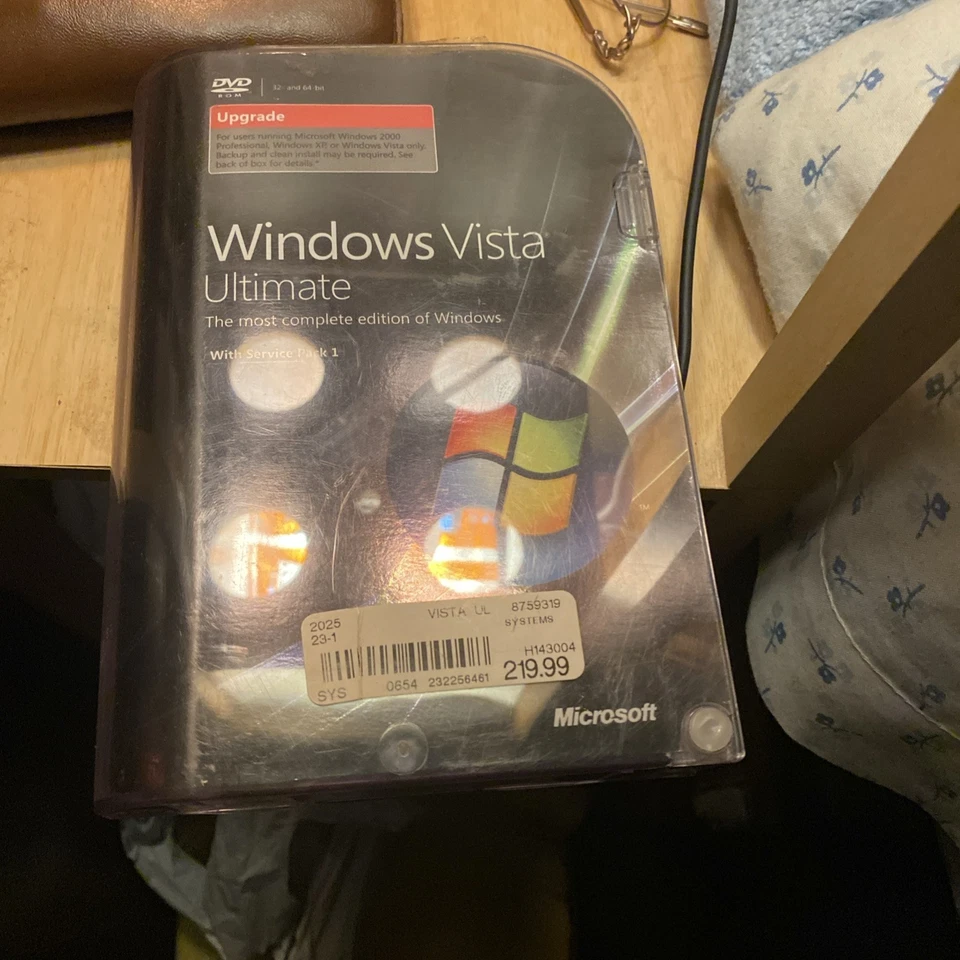  Microsoft Windows Vista Ultimate Full 32 Bit & 64 Bit DVDs =RETAIL BOX= - Image 1 of 1
