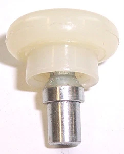 1971-1976 Buick Centurion or LeSabre new rear quarter window regulator roller - Bild 1 von 6