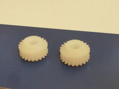 Märklin Spur1: 2 Stück Schneckenrad für V100/ Br 212 alt, Modul 0,6 Zz=22, Neu - Bild 1 von 4