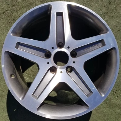 Factory Mercedes Benz G55 Wheel Genuine Original OEM AMG 19 in 85069 A4634012102 - Image 1 of 4