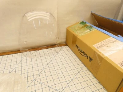 Parabrisas alto transparente Triumph A9708408 Foto 1 de 4