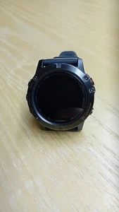 Garmin Fenix 5X mit saphir-grauem Gehäuse und Gummiarmband Uhr - Bild 1 von 3
