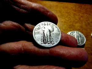 Better (RAISED) Date Fine 1918-P Standing Liberty Silver Quarter M18 - Picture 1 of 2