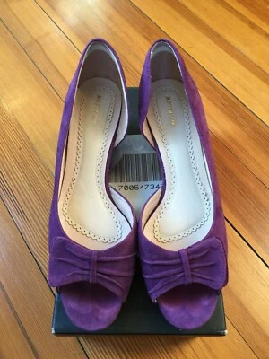 All Black - Urban Chic Purple Suede Wedge - Excellent Condition! - Image 1 of 4