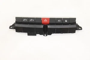 2018 - 2020 FIAT 500L DASH CENTER HAZARD LIGHT CONTROL SWITCH OEM 7356509090 - Picture 1 of 11