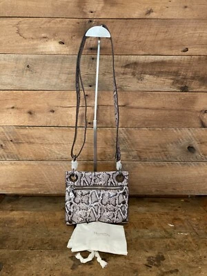 Bandolera Hammitt Tony Pequeña Serpiente Blanca y Negra Cuero GM--NUEVA CON ETIQUETAS  Foto 1 de 4