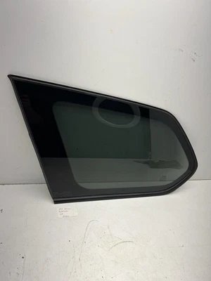 Nissan Pathfinder 2013-2016 cuarto trasero izquierdo ventana vidrio OEM. Foto 1 de 4