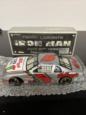 1996 Martinsville Terry Labonte #5 Kellogg's Iron Man 1:24 NASCAR Diecast W10 - Image 1 of 4
