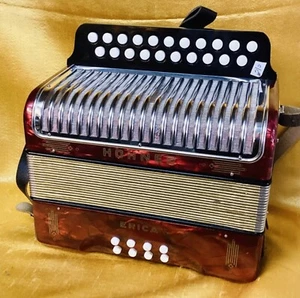 HOHNER ERICA C/C# 21 BUTTON ACCORDION USED - Picture 1 of 5