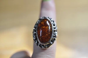 Women's Large Round Baltic Amber Gemstone Size 9 1/2 Sterling Silver .925 - Picture 1 of 9