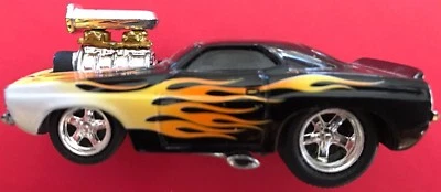 Funline 2000 1970 Plymouth Barracuda "Cuda" escala 1:64 Foto 1 de 3