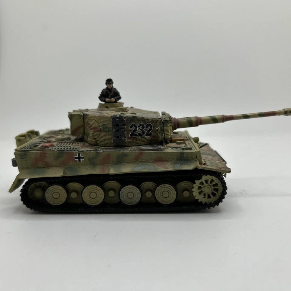 95004 Unimax Sd.Kfz.181 Tiger 1/72 Model German Army - Image 1 of 4