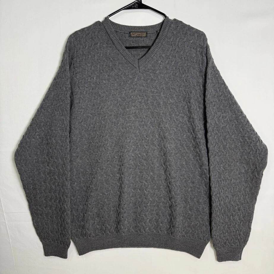Suéter de lana merino italiano tejido con cable gris Lord & Taylor Metropolitan para hombre Foto 1 de 4