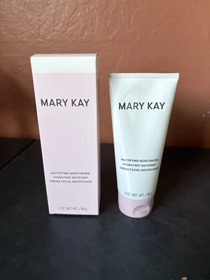 HIDRATANTE MATIFICANTE MARY KAY~201376~COMBINACIÓN CON PIEL GRASA~TAMAÑO COMPLETO~¡NUEVA EN CAJA! Foto 1 de 4