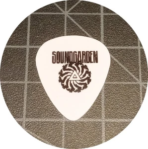 SOUNDGARDEN GITARRENPLEKTREN 4 STÜCK - Bild 1 von 3