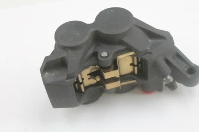 2016 yamaha fz07 RIGHT FRONT BRAKE CALIPER - Image 1 of 4