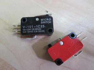 Lot (2) Micro Limit Switch V-151-1C25 with 5/8" 16mm Lever 15A 125/250VAC #E67K - Picture 1 of 8
