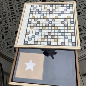 Scrabble Deluxe Edition with Rotating Wooden Game Board Turntable 2020 Hasbro - Picture 1 of 13