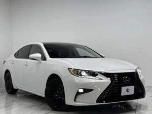 2016 Lexus ES350 - Picture 1 of 40