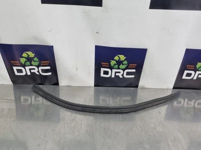 SUZUKI GRAND VITARA 2005-2011 FRONT OF BONNET RUBBER SEAL - Image 1 of 4