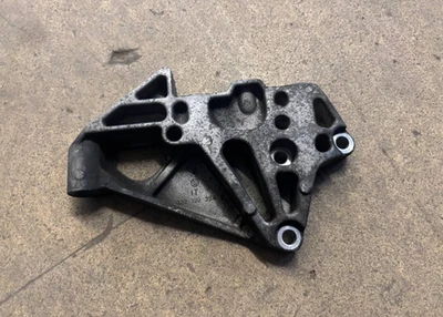 Engine Mount Audi A3 8P VW Golf 5 R32 Passat 3C CC Holder Bearing 022199354S - Image 1 of 3