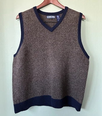 VTG Men’s Structure 100% Lambswool Vest Brown, Navy Ribbed Edge Men’s, Large - Image 1 of 4