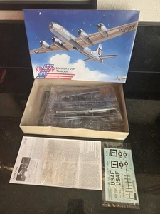 FUJIMI KB-29P TANKFLUGZEUG MODELLBAUSATZ IM MASSSTAB 1:144 - Bild 1 von 1