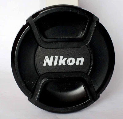 Nikon LC-67 67mm centre pinch lens cap. - Image 1 of 2
