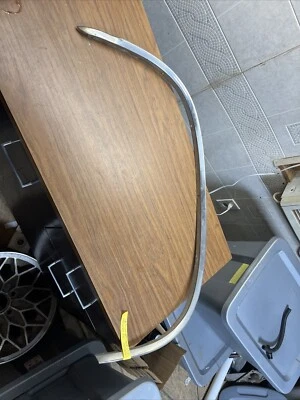 1968 1969 Pontiac GTO LH драйверы заднее колесо хорошо молдинг #2 OEM - Изображение 1 из 4