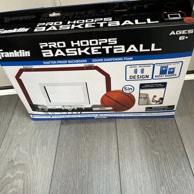 Tablero trasero Franklin Pro Hoops de baloncesto a prueba de roturas se adapta a la mayoría de las puertas Foto 1 de 4