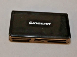 Iogear GFR381 SuperSpeed USB 3.0 Multi-Card Reader/Writer - DAMAGED - Picture 1 of 3