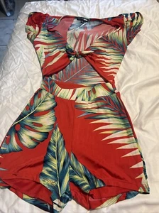 Women's Romper Shorts Tropical Print Size Small FASHION NOVA Multicolor/Red - Picture 1 of 6