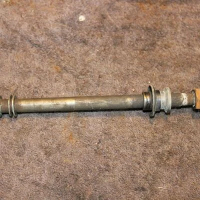 Yamaha XT250 1982 rueda delantera eje pivote perno Foto 1 de 4