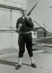 US Navy Sailor Patrol Rifle Guard B&W Photograph 3.25 x 4.5 - Picture 1 of 3