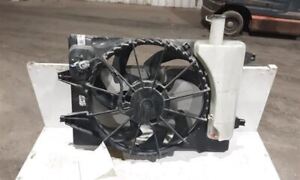 2019 2020 Hyundai Elantra Radiator Fan Motor Cooling Fan Assembly 2.0L Sedan