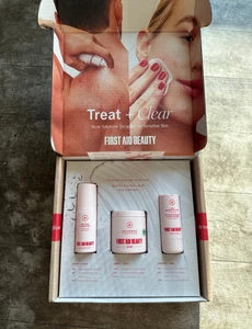 First Aid Beauty Acne TREAT & CLEAR PR PACKAGE BUNDLE - Picture 1 of 4